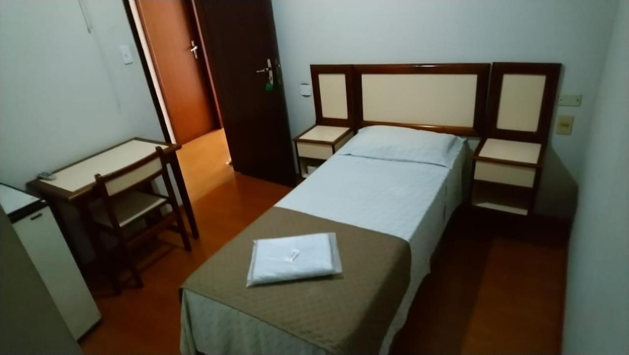 Marcos Palace Hotel Joao Pinheiro ภายนอก รูปภาพ